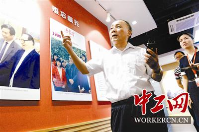 一家两代全国劳模 40年成就南岭传奇