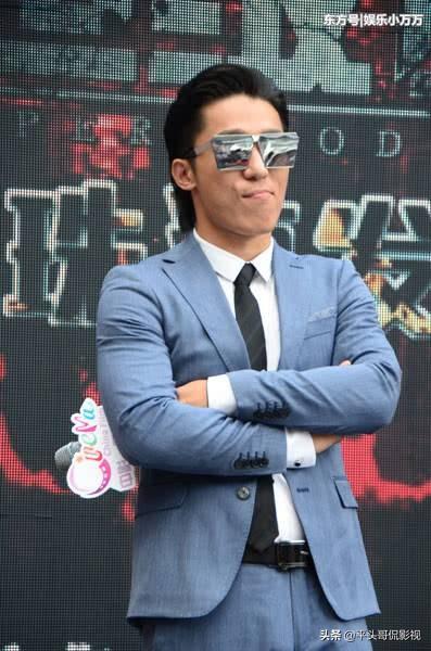 “武痴”岳松，成就不高调性高，与“功夫巨星”的差距在哪里？