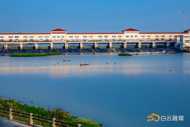 走!打卡云溪湾,尝乡间美食、看农家晒稻、走绿道摘果蔬……