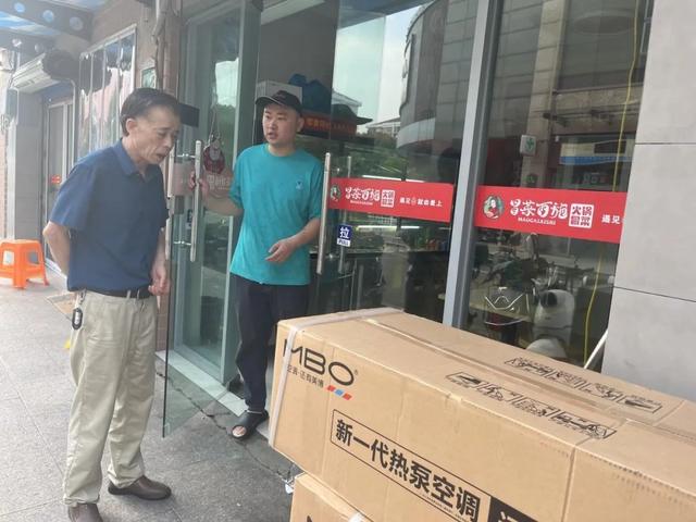 当五星级农贸市场经理“老郎”成为“街面长”丨金海两长荟