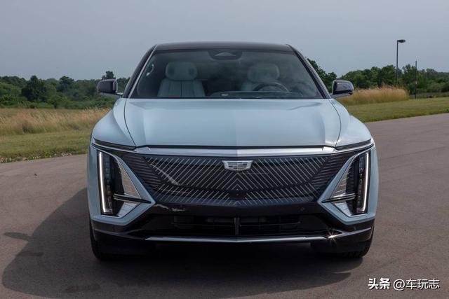 2024款凯迪拉克锐歌Lyriq评测:美观豪华,质感欠佳