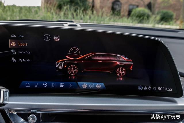 2024款凯迪拉克锐歌Lyriq评测:美观豪华,质感欠佳