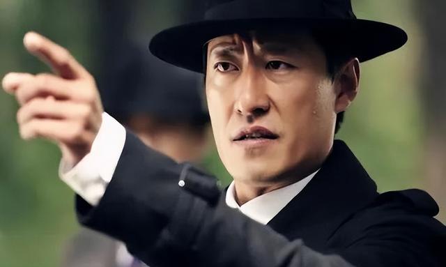 太意外了！于震主演了33部谍战剧，为何一部没火！你怎么看？