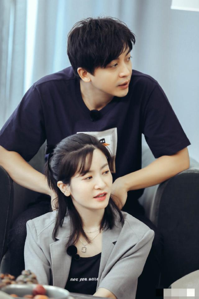 回忆杀!《新还珠》主演重聚,“小燕子紫薇含香”贴脸亲亲超有爱