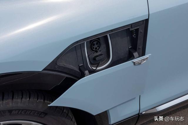 2024款凯迪拉克锐歌Lyriq评测:美观豪华,质感欠佳