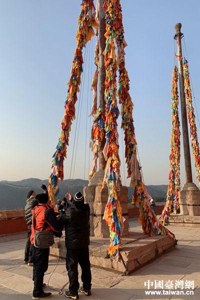 台湾少数民族大陆“过冬”体验：又“冻”又“暖”