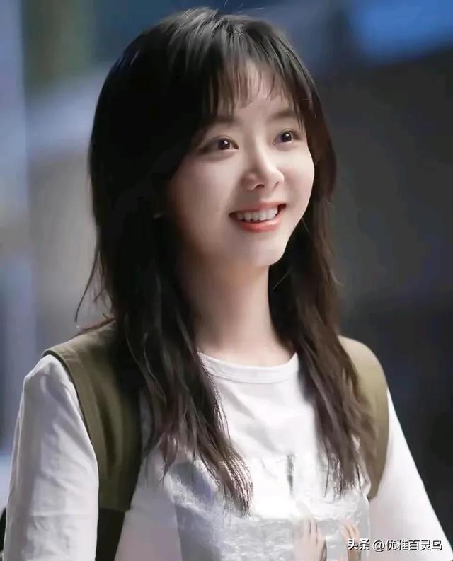 1米62，人圆腿粗，相貌平平的谭松韵，何德何能搭档许凯演女一？