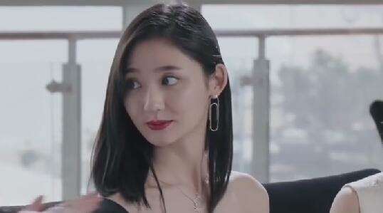 101没有出道的她,已演过多部网剧,还唱过《御赐小仵作》插曲