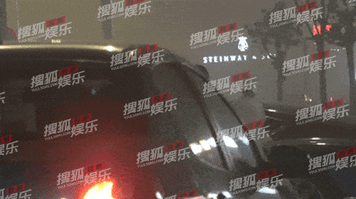 韩东君现身与神秘女友看房,疑似恋情正式确立!