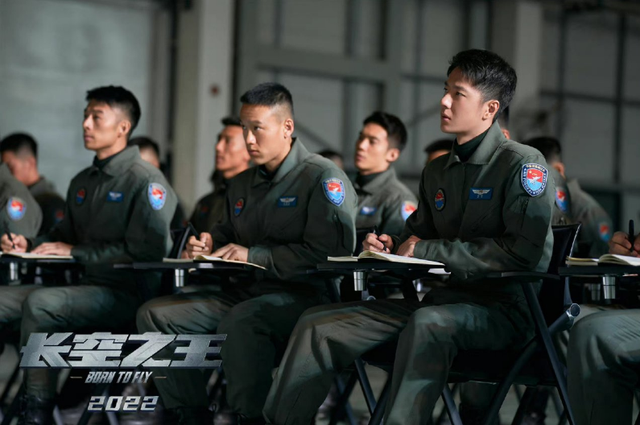 《破事精英2》出圈理由，成果的脸，孙艺文的胸，李佳航的演技