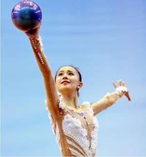 体操张豆豆(体操女神张豆豆：凭挺胸照走红，拒绝进入娱乐圈，与孙杨狂秀恩爱)