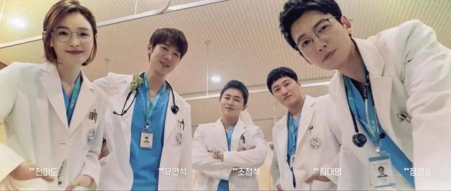 神剧就是神剧,一回归又是9.8分