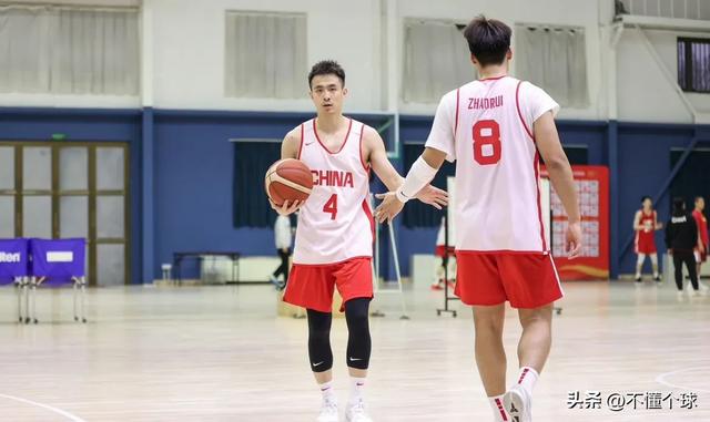 赵睿蜕变宣言:从“火药桶”到男篮队长,如何用冷静点燃复仇之火