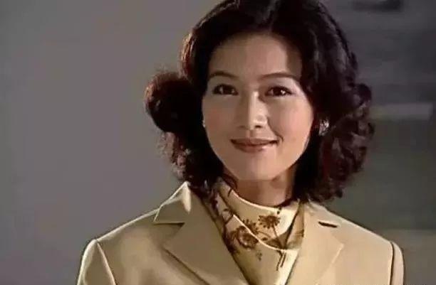 眼中有戏，柔而不腻，田海蓉总是能将女人的风情演绎得恰到好处