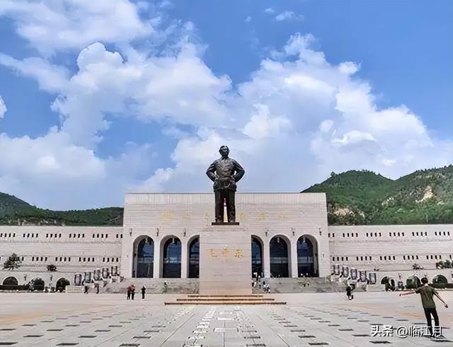 民国第一杀手,老蒋悬赏100万大洋捉拿,最终死在拜把子兄弟手中