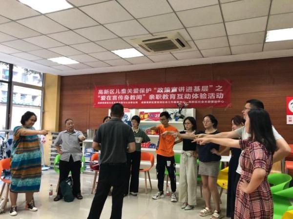 不是在最好的时光遇见你，而是遇见你才是最好的时光