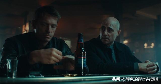 寂静时刻:听障警察和失聪证人与毒贩和黑警躲猫猫的游戏