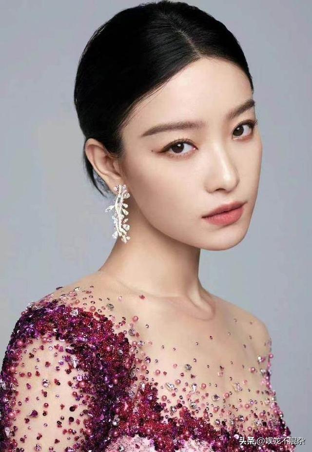 名字正反念都一样的6位明星，不只有倪妮和冯绍峰