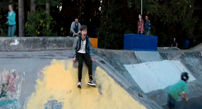 儿童电影也有R级？也只有美国拍得出