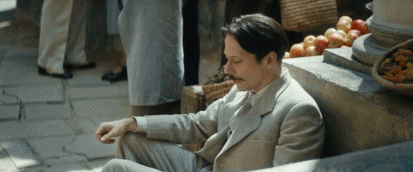 女主戏份看了七八遍，只因她太美