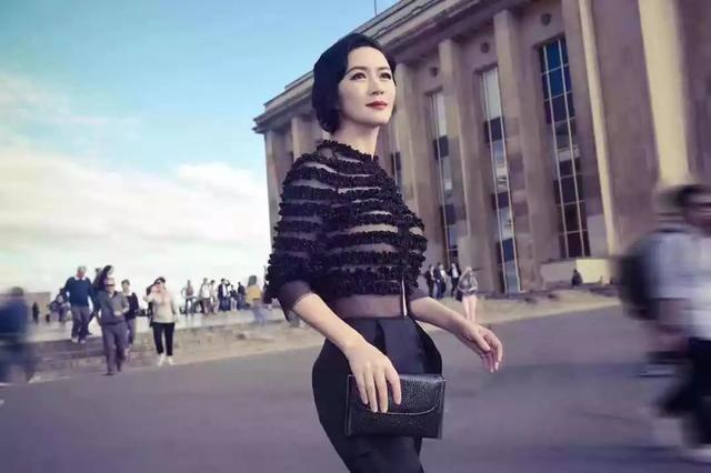 眼中有戏，柔而不腻，田海蓉总是能将女人的风情演绎得恰到好处