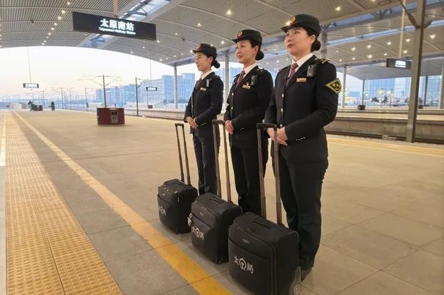 这个乘务组“颜值”“能力”与“服务”齐飞！