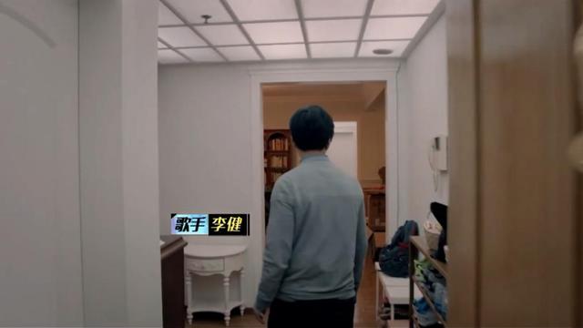 不用手机不买房，丁克一辈子，如今的李健过得怎么样了？