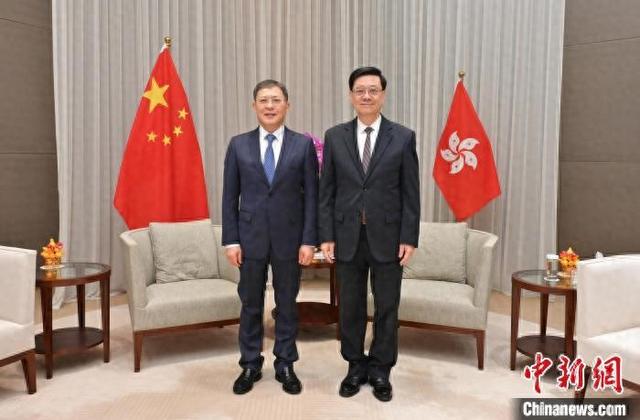 香港特首李家超与最高人民法院副院长茅仲华会面