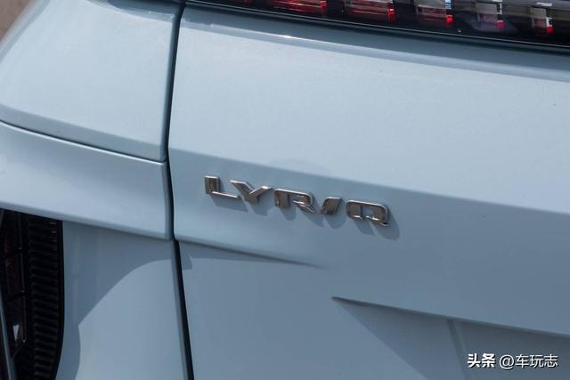2024款凯迪拉克锐歌Lyriq评测:美观豪华,质感欠佳