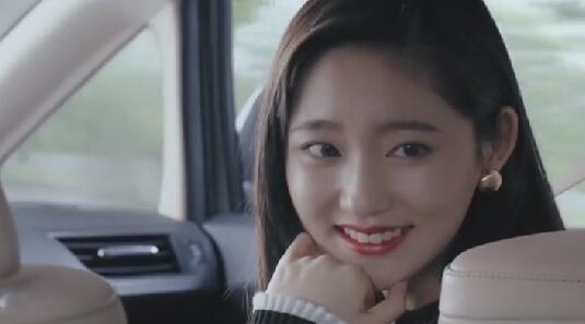 101没有出道的她,已演过多部网剧,还唱过《御赐小仵作》插曲