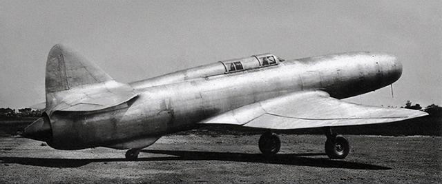 新中国首次涉外事件：拉-11击毁空中霸王，周总理亲自出面解决