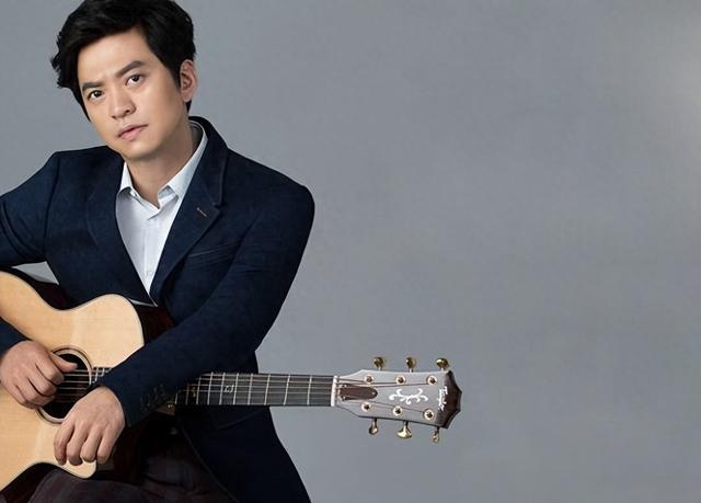 不用手机不买房，丁克一辈子，如今的李健过得怎么样了？