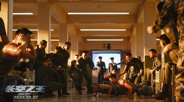 《破事精英2》出圈理由，成果的脸，孙艺文的胸，李佳航的演技