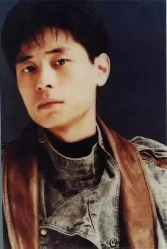 王杰：60岁的我一无所有，遭人陷害妻离子散，庆幸还有粉丝喜欢我