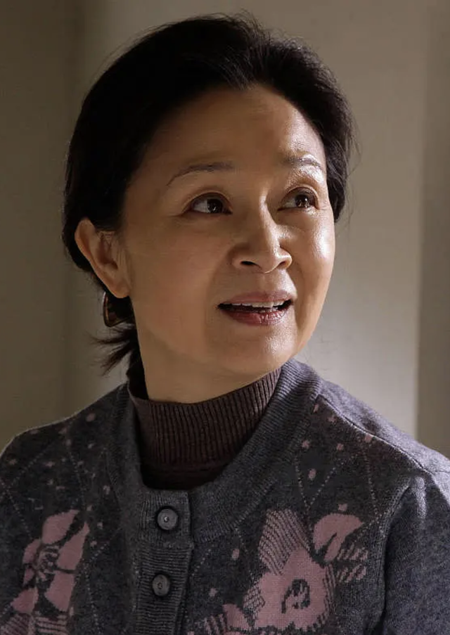 刘莉莉:性格内向不说话,相亲结婚成贤妻,她是演员的榜样