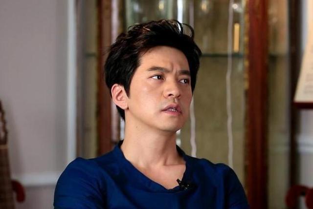 不用手机不买房，丁克一辈子，如今的李健过得怎么样了？