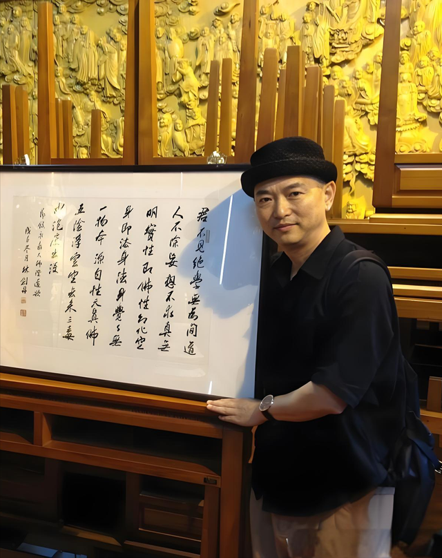 “情歌王子”吴涤清:曾红极一时,现状如何?