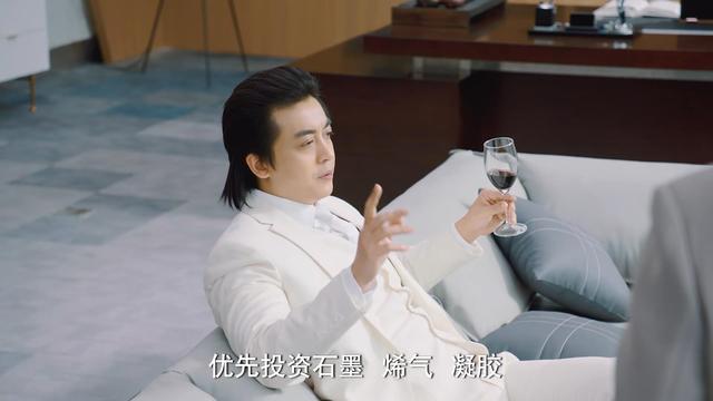 《破事精英2》出圈理由，成果的脸，孙艺文的胸，李佳航的演技