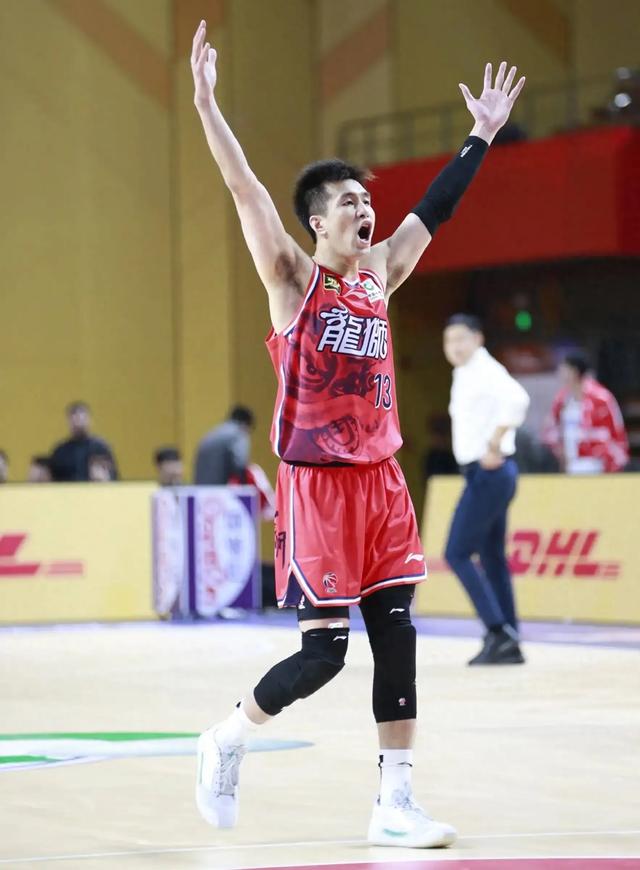 四大豪强重组 没有辽粤争霸京疆角逐 广厦雄居榜首与三大黑马争天下