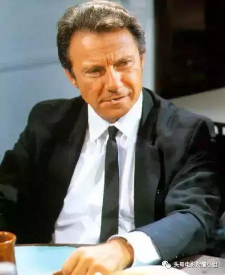 真正神仙阵容!世界上最迷人的几个帅老头,都在这部男人戏里