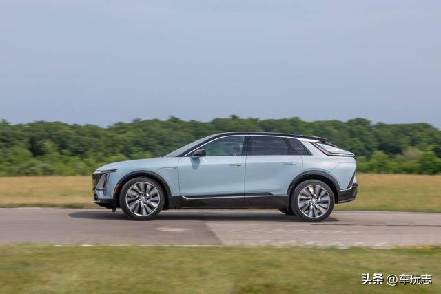 2024款凯迪拉克锐歌Lyriq评测:美观豪华,质感欠佳