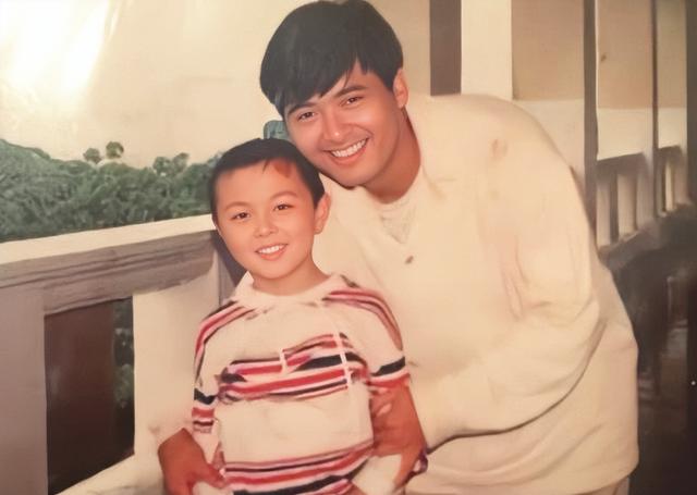 知名童星谢苗近况,为新戏疯狂健身,满头大汗胡子拉碴男人味足