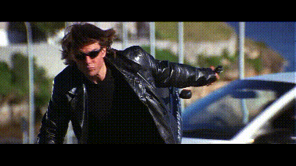 干啥啥不行，耍帅第一名，难怪《碟中谍2》是系列评分最低的一部