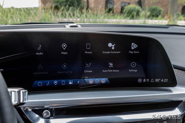 2024款凯迪拉克锐歌Lyriq评测:美观豪华,质感欠佳