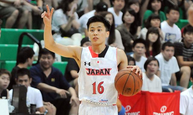 167CM的富坚勇树是偶像,而为何179CM的徐杰却是“招黑”的对象?