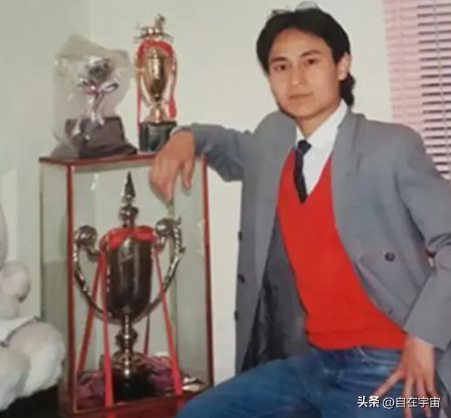 40年后，再看《自古英雄出少年》，才发现电影中演员个个大有来头