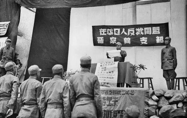 2016年,96岁日本人来中国,身带“解放军”勋章:我是八路军战士