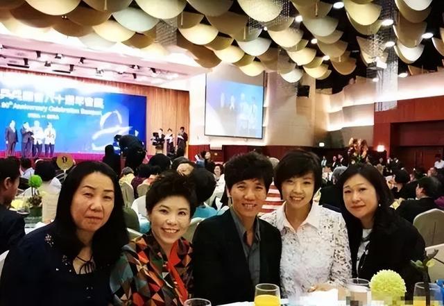 “冷面杀手”刘伟:从乒乓球世界冠军到北大博士,不嫁富商嫁爱情