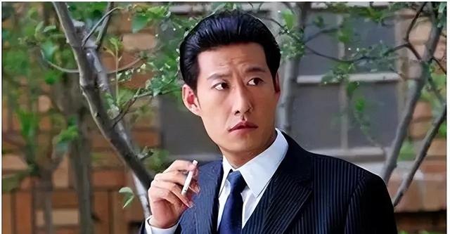 太意外了！于震主演了33部谍战剧，为何一部没火！你怎么看？