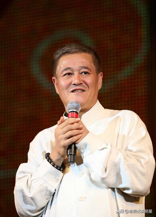 赵本山与流浪父亲：催人泪下父子情